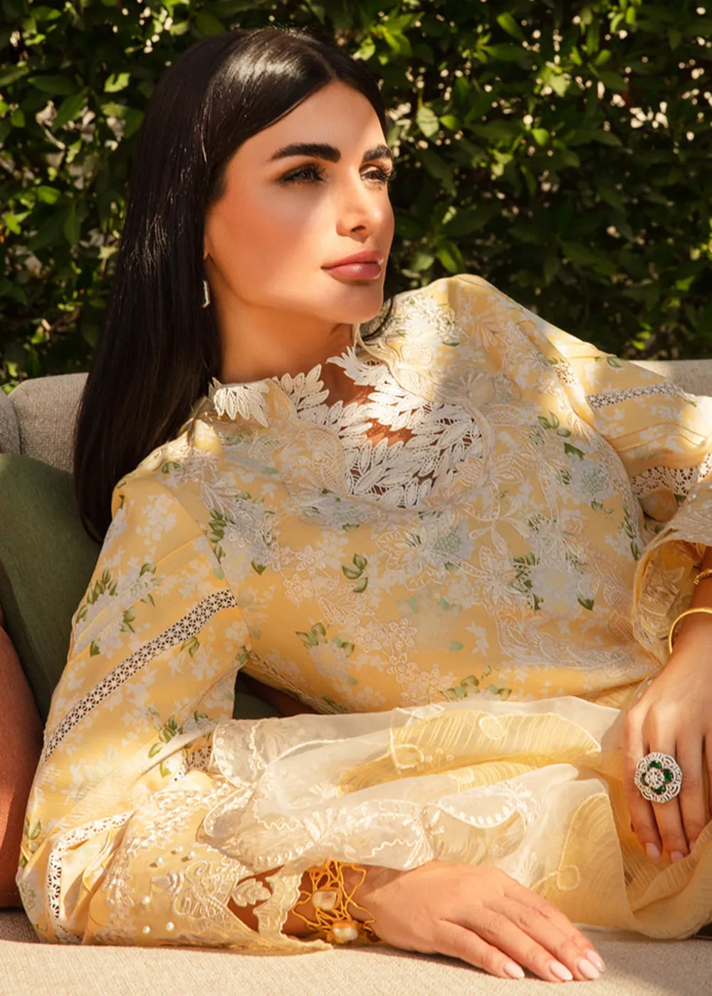 Carnation Summer Lawn Collection '24 by Rang Rasiya | ARIANA