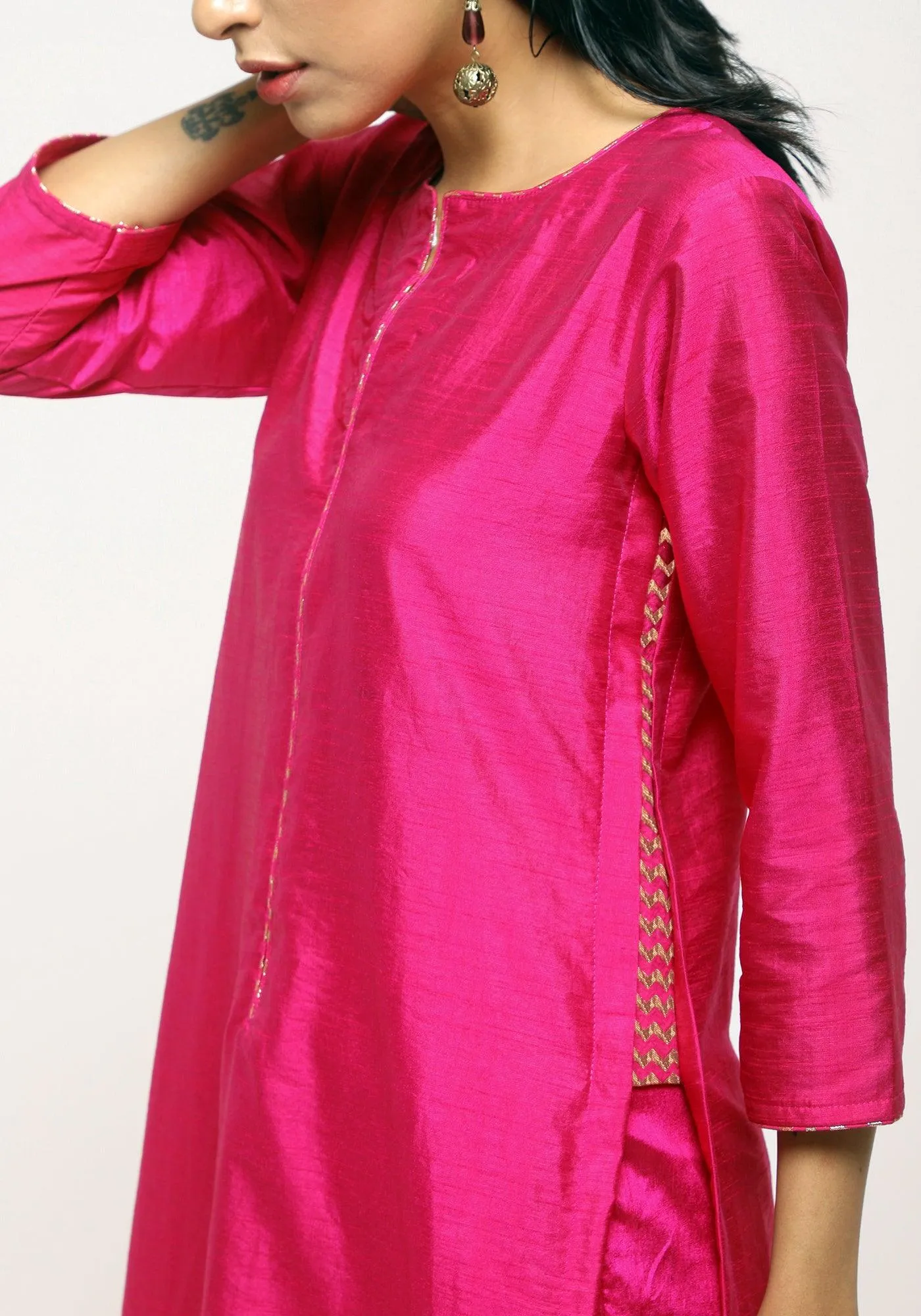 Pink Foil High Slit Set