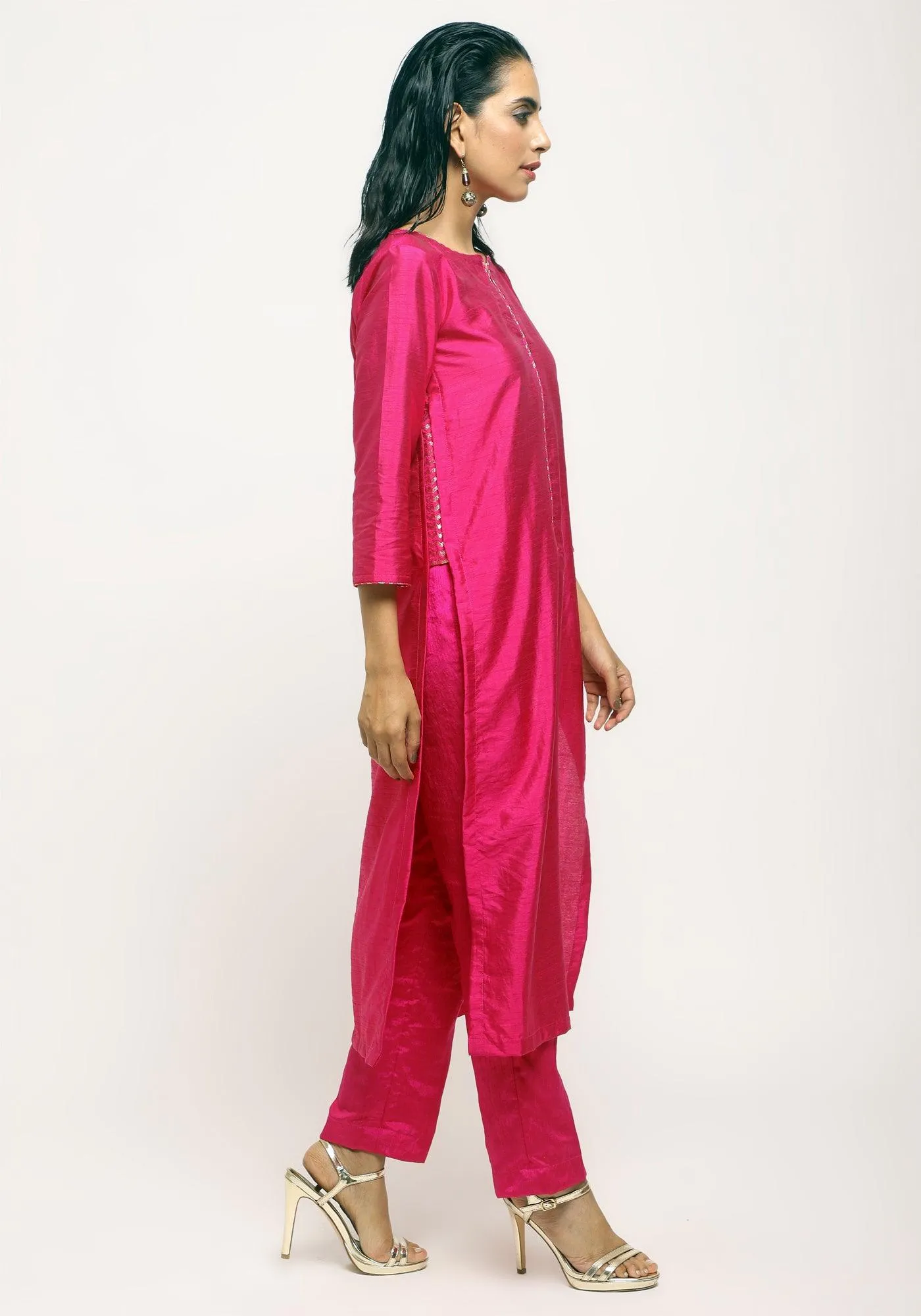 Pink Foil High Slit Set
