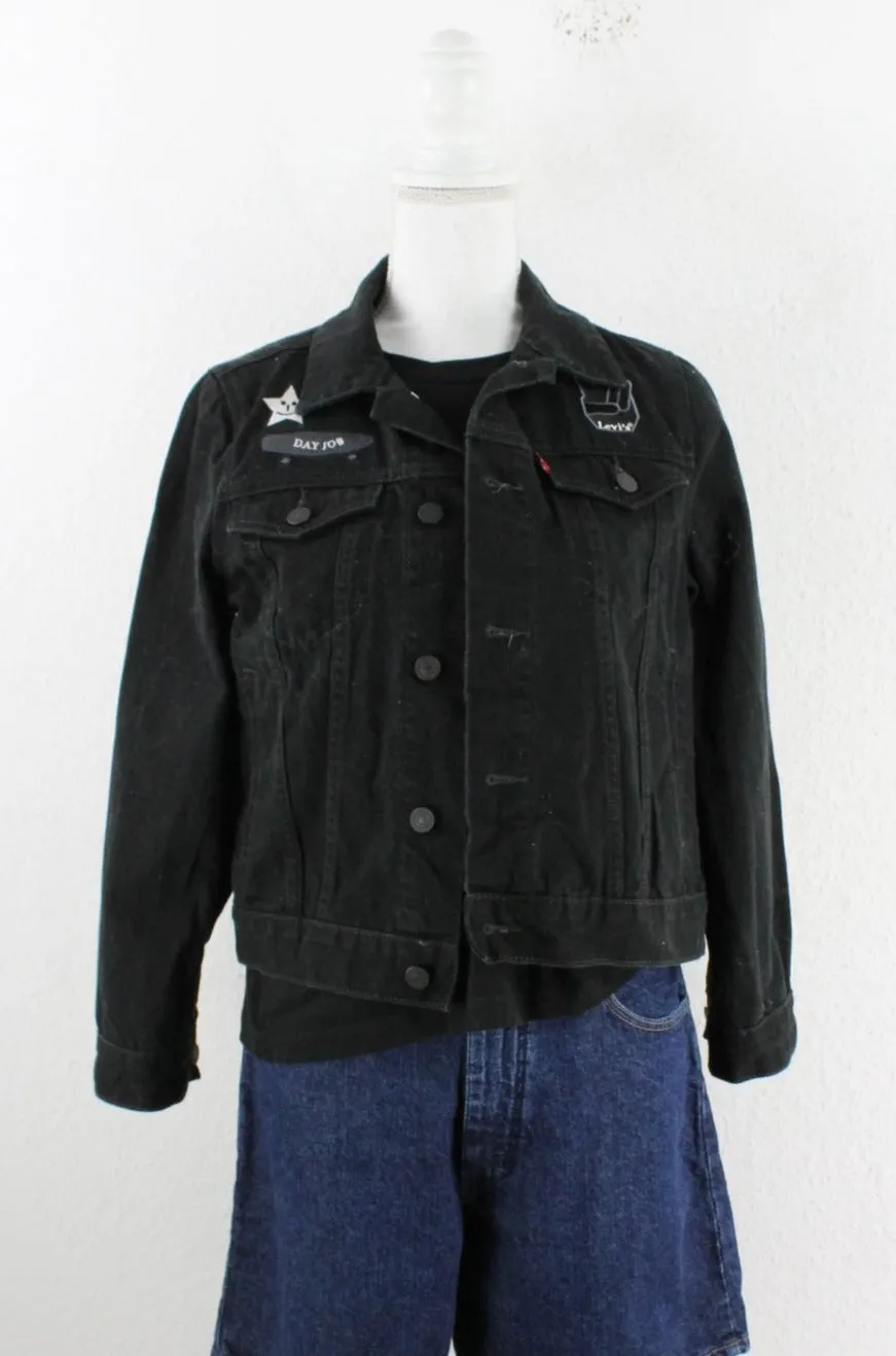 Vintage Black Levis Denim Jacket (M)